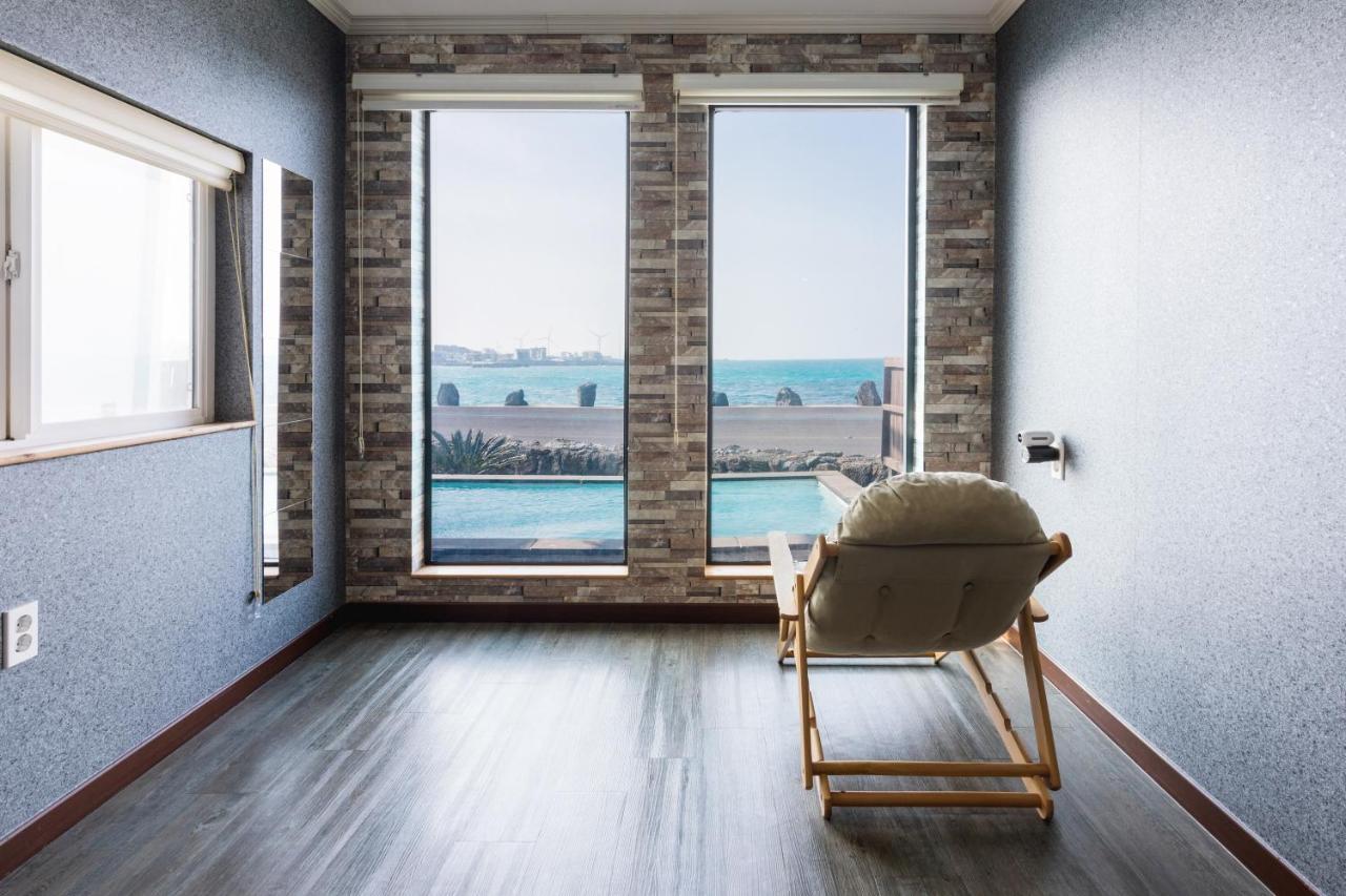 Aqua Beautique Poolvilla Jeju Exterior foto