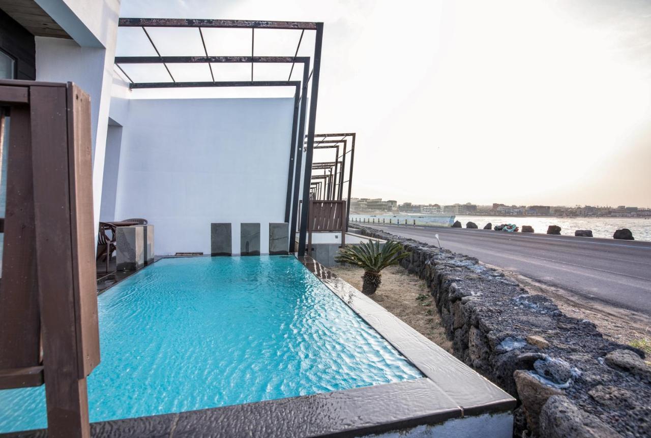 Aqua Beautique Poolvilla Jeju Exterior foto